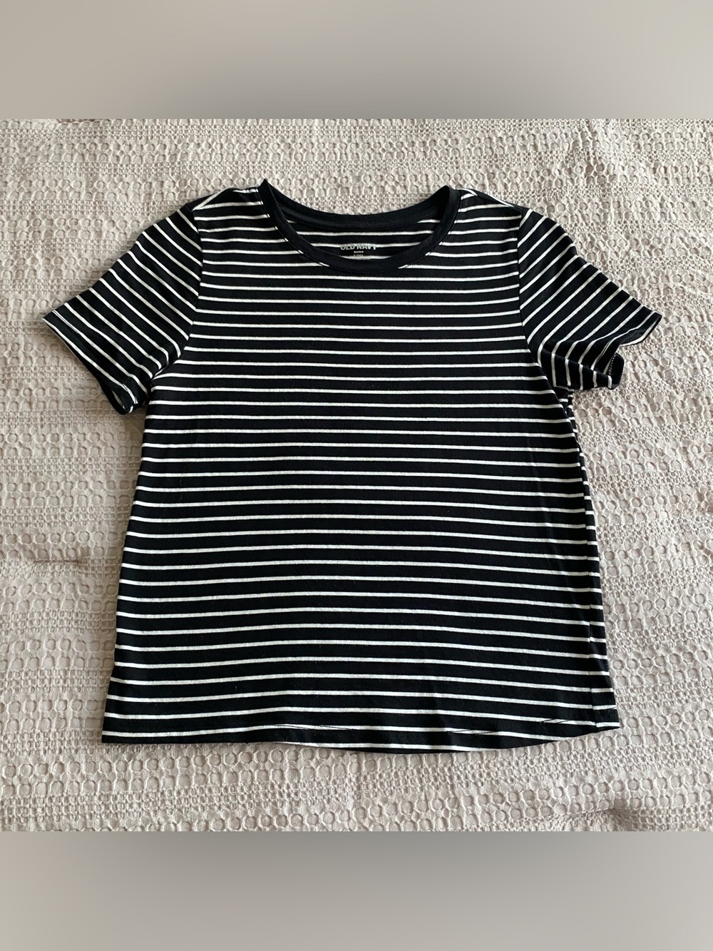 Old Navy Bestee Short Sleeve T Shirt Crop Black White Stripe Capaule Small Tall